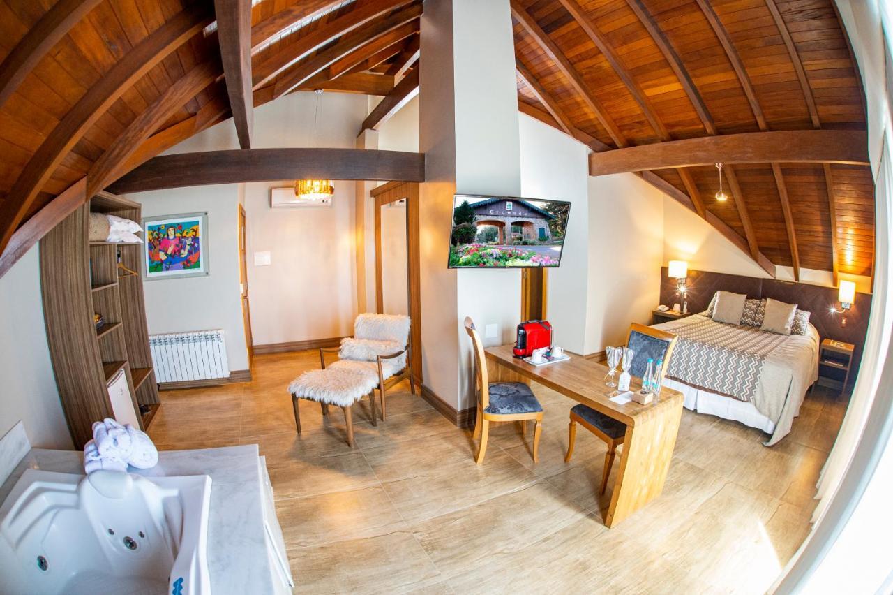 Hotel Refugio Da Montanha กรามาโด ภายนอก รูปภาพ